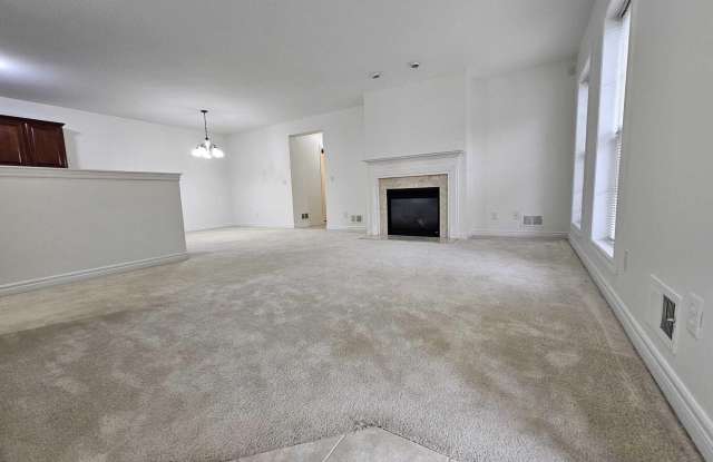 3376 Endsleigh Lane Gallery 2