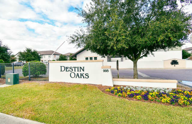 NEW 3B/2.5B Destin Oaks TOWNHOME available for LongTerm Rent!! photos photos