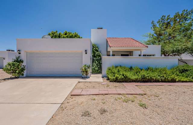 Light, Bright, and Move‑In Ready in Moon Valley! photos photos