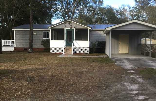 Shady Rest 3 Bedroom 2 Bath Renovated Manufactured Home photos photos