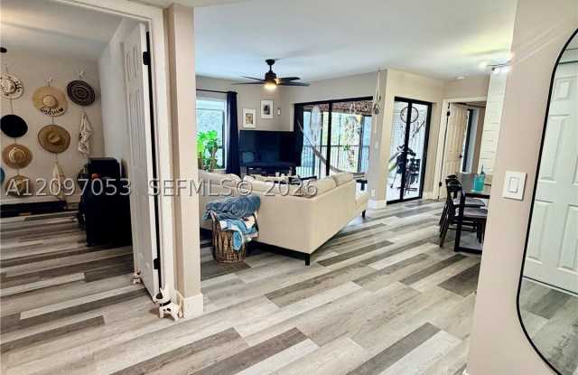 3171 Cocoplum Cir Gallery 4