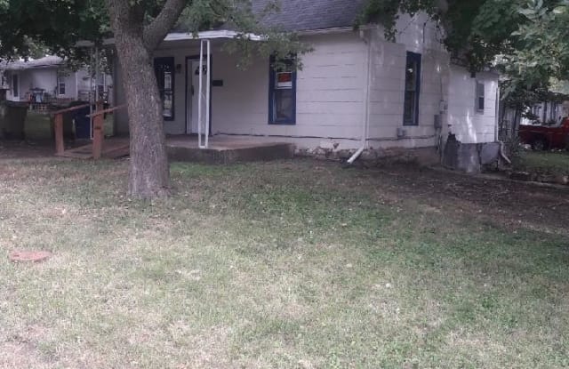 811 Hackberry Drive - 811 Hackberry Street, Belton, MO 64012
