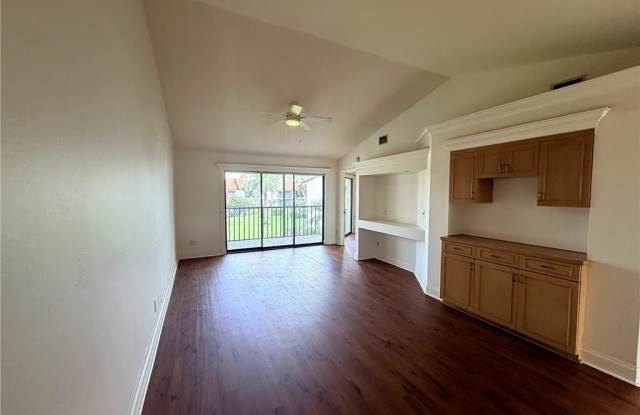 4977 Pepper Cir Gallery 2