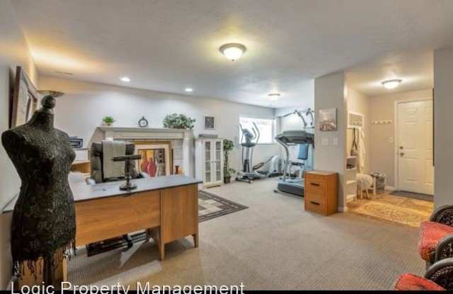 3436 S. Brookview Ln. Gallery 3