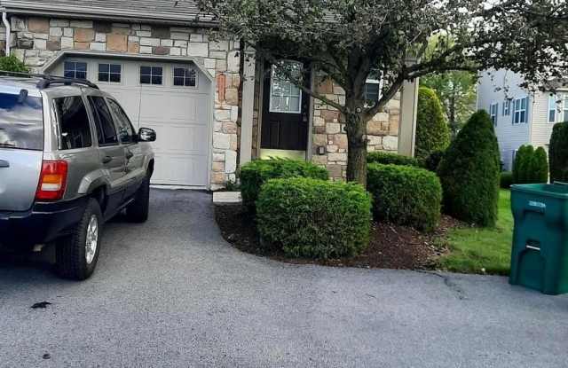 311 MERCURY DRIVE photos photos