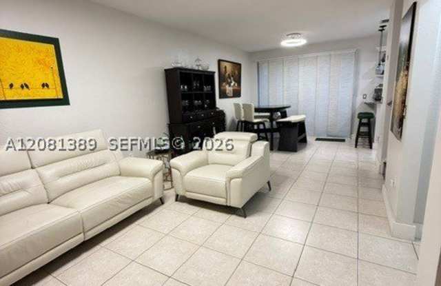 692 NW 170th Ter Gallery 2