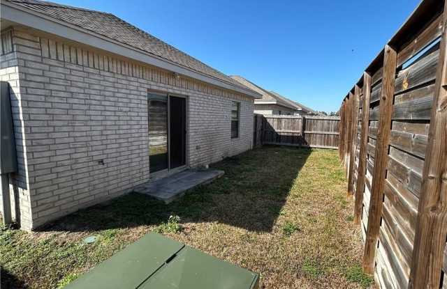 5608 Nightingale Avenue Gallery 2