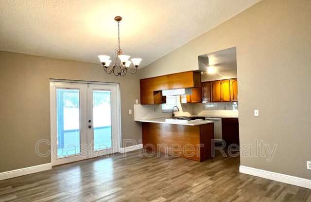 1410 Shady Lane Dr Gallery 4