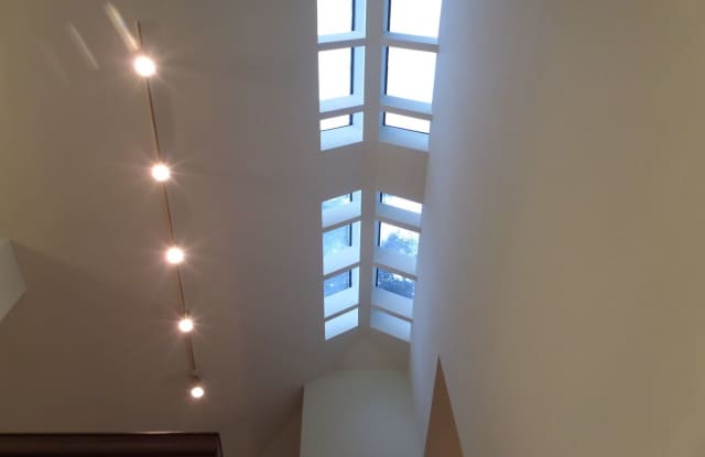 1825 179th Pl. NE Gallery 3