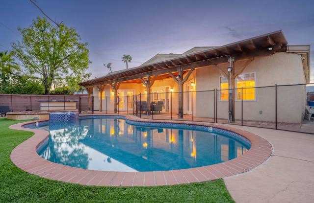 5114 Etiwanda Ave photos photos