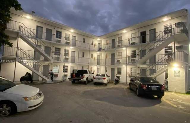 1261 NW 59th St photos photos