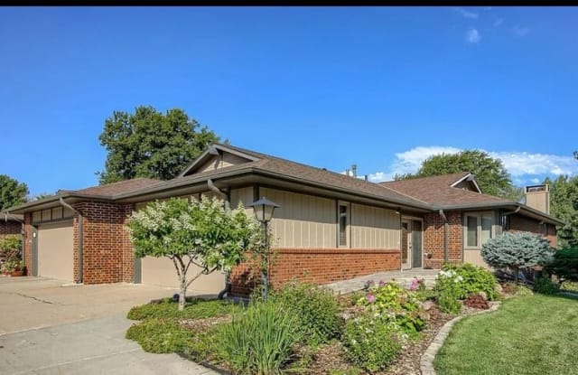 7200 Old Post Road #8 - 1 - 7200 Old Post Road, Lincoln, NE 68506