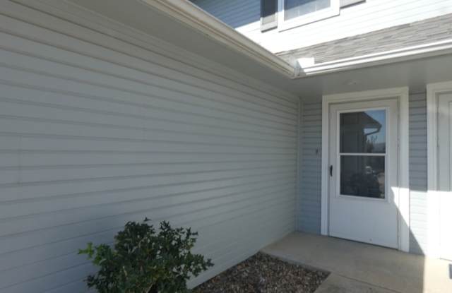 5604 Northwest 66th Terrace Gallery 2