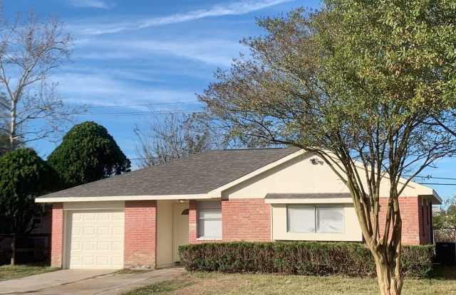 15229 Woodforestblvd - 15229 Woodforest Blvd, Houston, TX 77530
