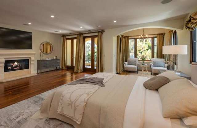 265 North Kenter Avenue photos photos