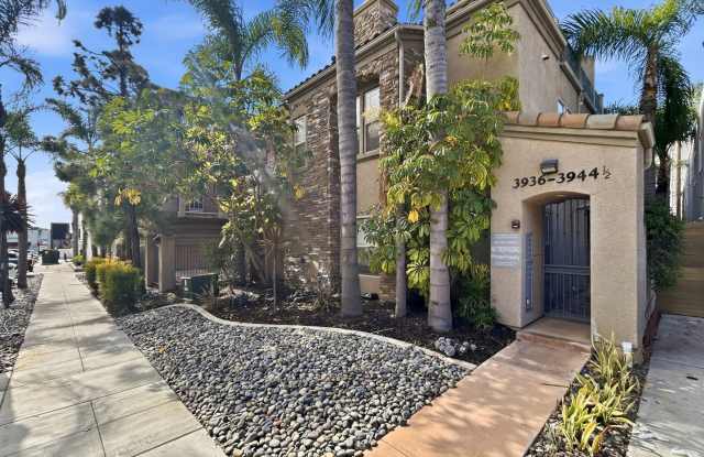 Spacious 2B/2.5BA Townhouse in North Park w/ Two-Car Garage  A/C! photos photos