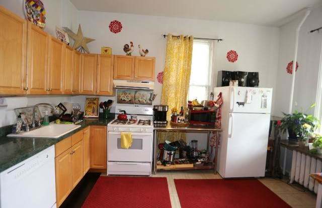 3648 Greenview Gallery 2
