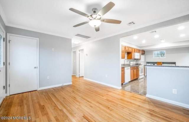 175 Seabreeze Way Gallery 2