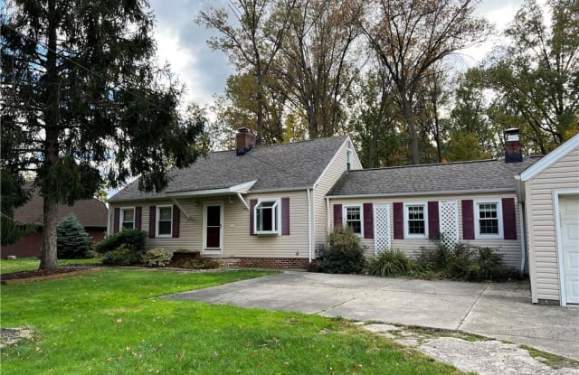 918 Lloyd Rd - 918 Lloyd Road, Wickliffe, OH 44092
