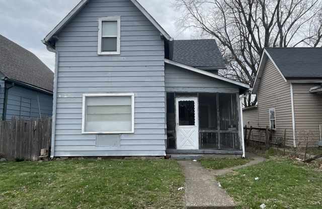 1226 S Sheffield Avenue photos photos