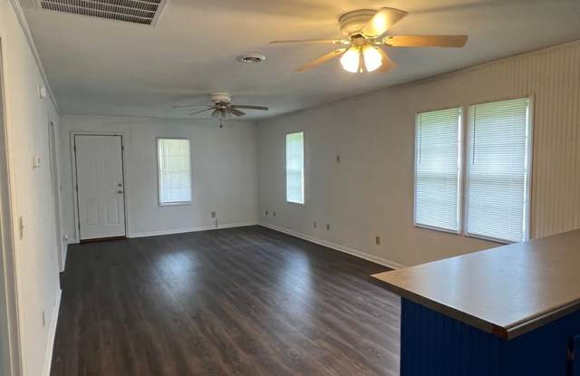 3 Bedroom, 1 Bath, Arab City Schools photos photos 3 Bedroom, 1 Bath, Arab City Schools photos photos