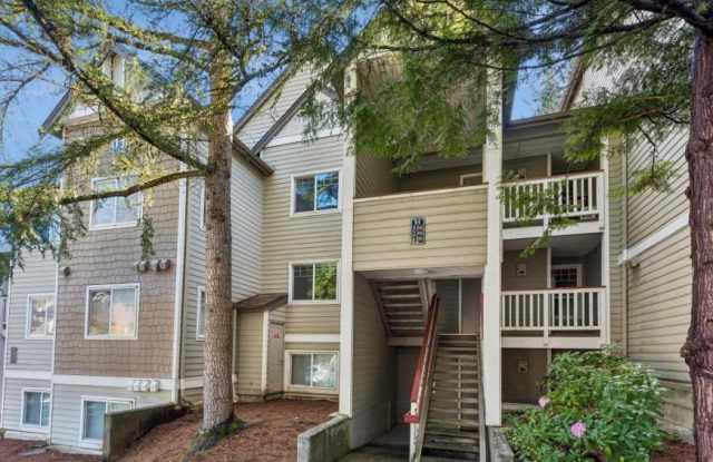 18501 SE Newport Way #H236 photos photos