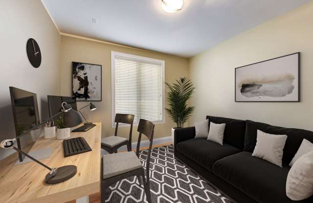 2442 North Southport Avenue photos photos
