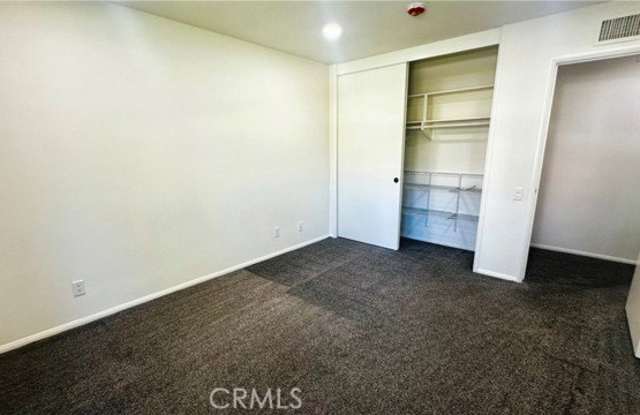 1138 Altura Terrace Gallery 4