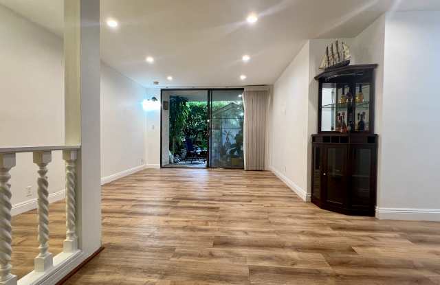 439 South Catalina Avenue - 439 South Catalina Avenue, Pasadena, CA 91106