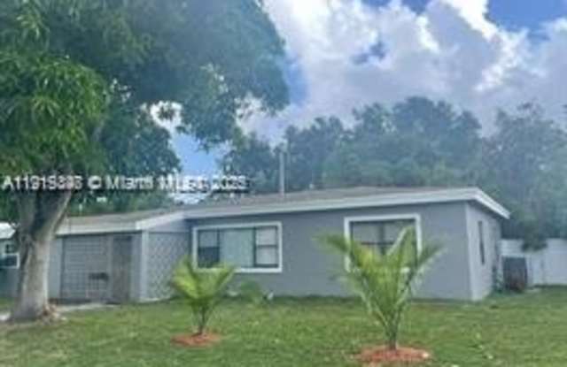 1649 NE 171st St - 1649 Northeast 171 Street, North Miami Beach, FL 33162