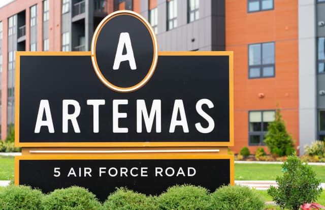 Artemas photos photos