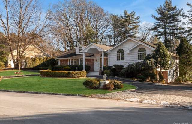 200 Hummingbird Drive Gallery 4