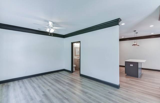 Duplex near Williams-Brice for Rent Gallery 4