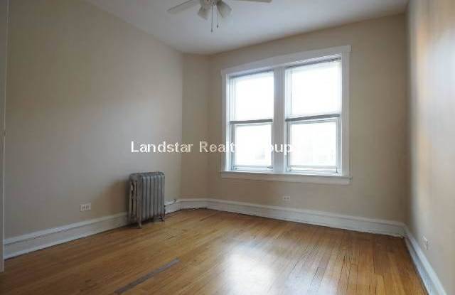 5028 North Springfield Gallery 4