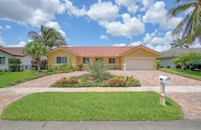 19720 SW 79th Ct - 19720 Southwest 79th Court, Cutler Bay, FL 33189
