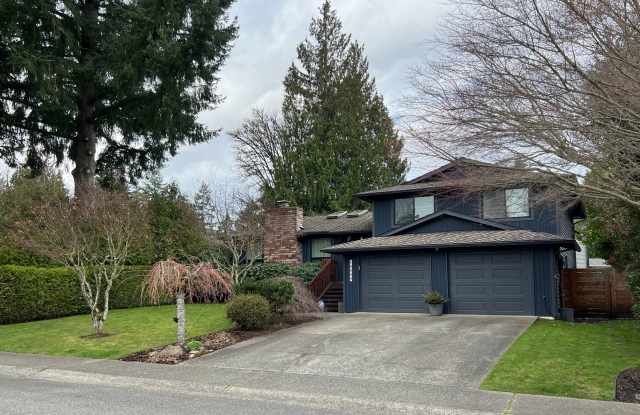 Gorgeous 3 Bedroom 2 Bath Home in Desirable Fairwood, Renton photos photos