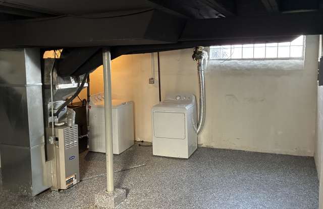 2443 169th St photos photos