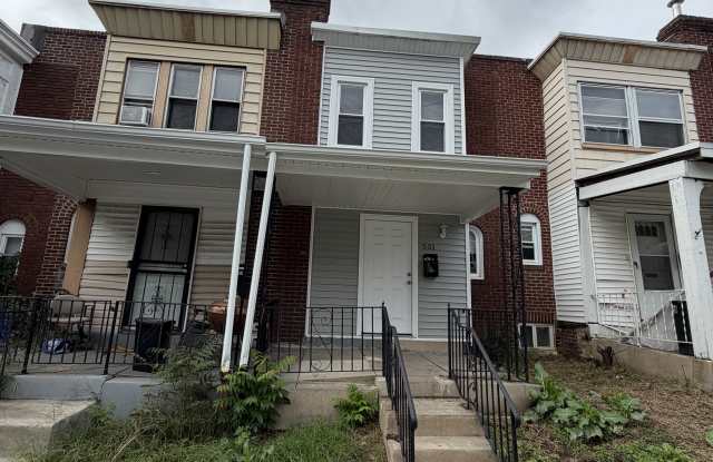 531 East Queen Lane Gallery 1