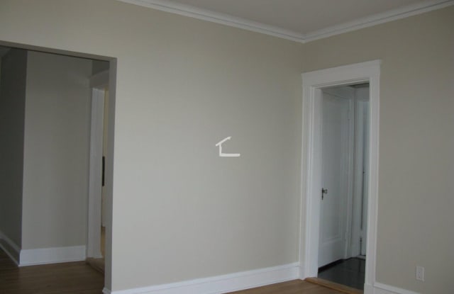 2041 Commonwealth Ave #15O Boston MA 02135 Gallery 4