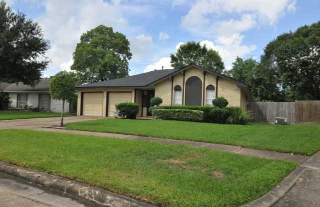 13526 Fernhill Drive Gallery 3