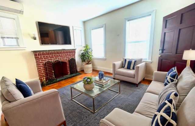 33-29 84th Street - 33-29 84th Street, Queens, NY 11372