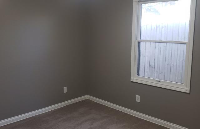 Courtland Place Duplexes Gallery 2
