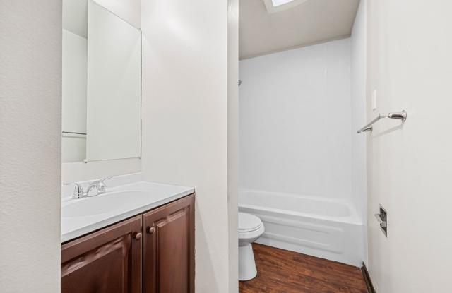 3 Bedroom Ranch - All Remodeled Gallery 4