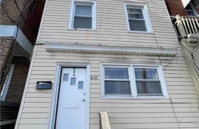 636 Ridge Avenue - 636 Ridge Avenue, Allentown, PA 18102 636 Ridge Avenue - 636 Ridge Avenue, Allentown, PA 18102