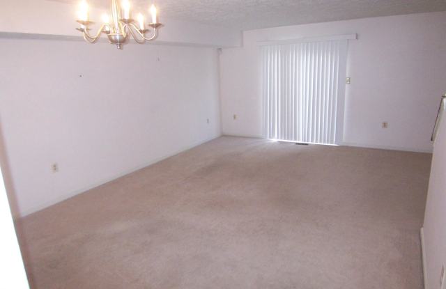 4347 GILMER COURT Gallery 4
