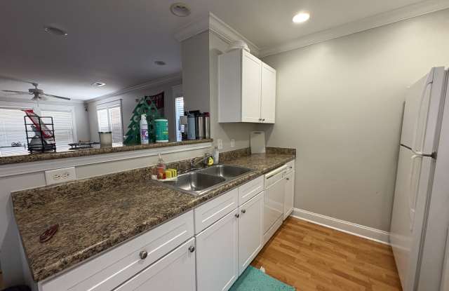 1725 Harvey Mitchell Parkway South photos photos