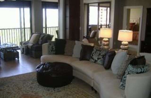 5601 TURTLE BAY DR W Gallery 3