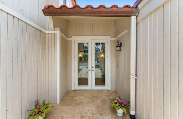 107 Mako Lane Gallery 2