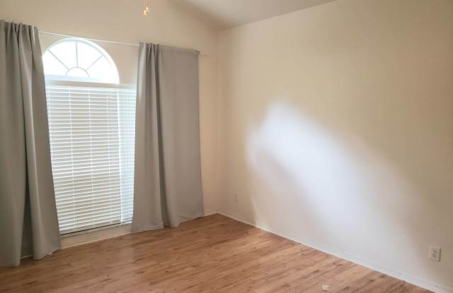 4917 Ebensburg Drive Gallery 2