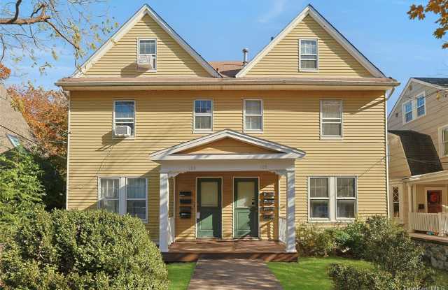 105 S Broadway unit: 104 photos photos